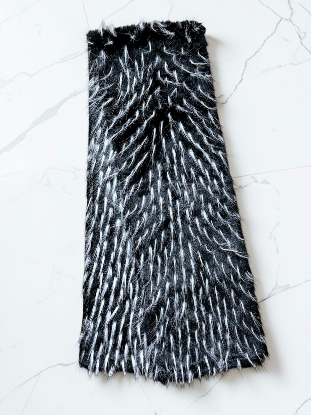 Kenneth Cole New York Vintage Scarf Wrap Two-Tone Spike Shaggy Faux Fur New
